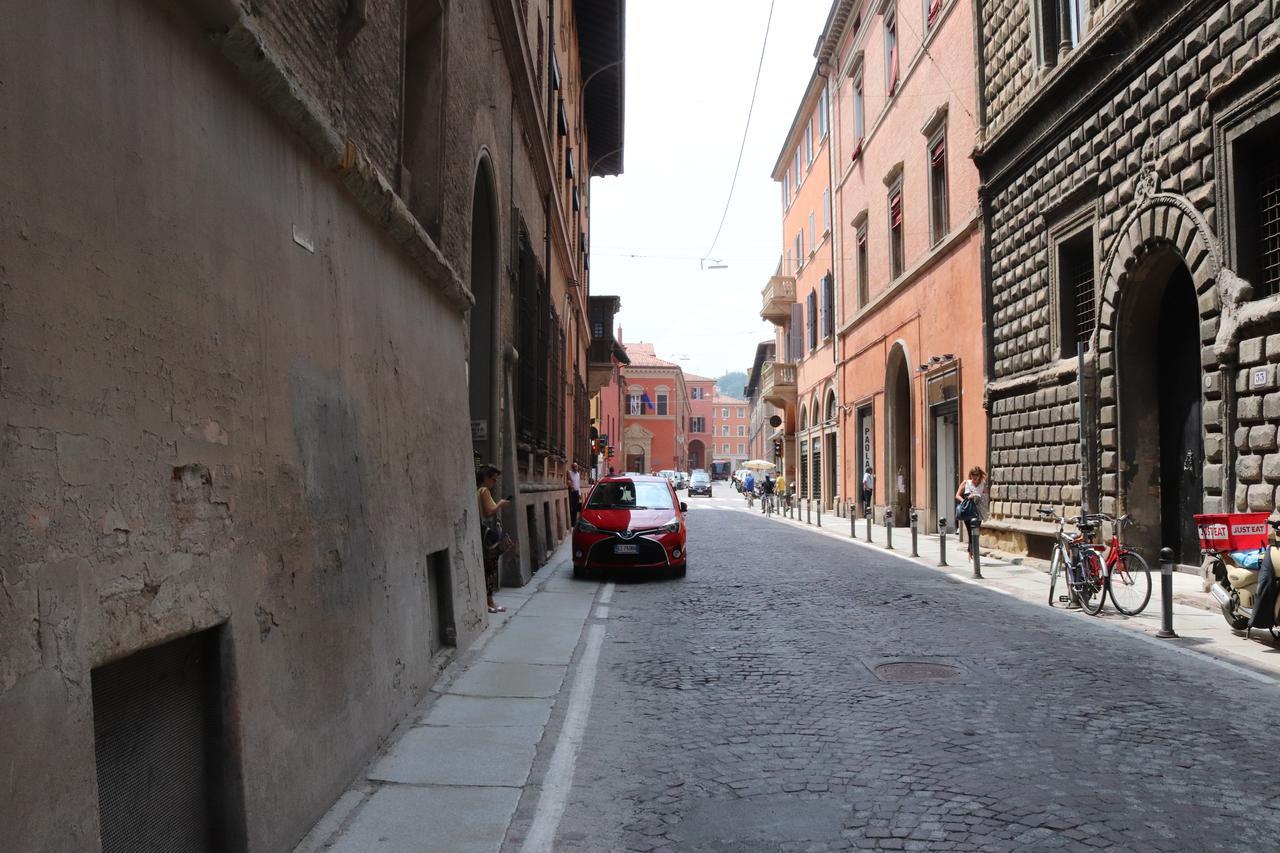 Lovely Studio D'Azeglio By Studio Vita Bologna Buitenkant foto